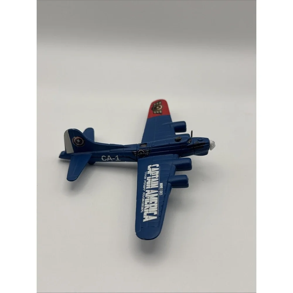 2011 Maisto Captain America Super Squadron Die Cast Plane Lot Of 2 Hellcat & B47